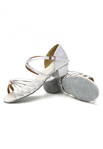 Туфли с ремешком