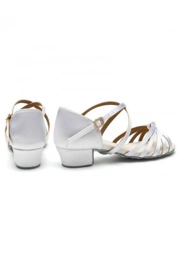 Туфли с ремешком