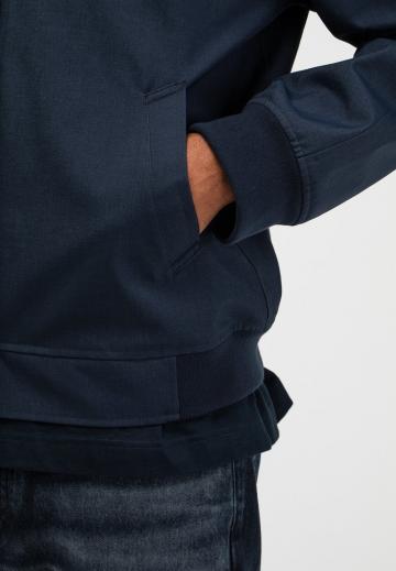 Куртка бомбер