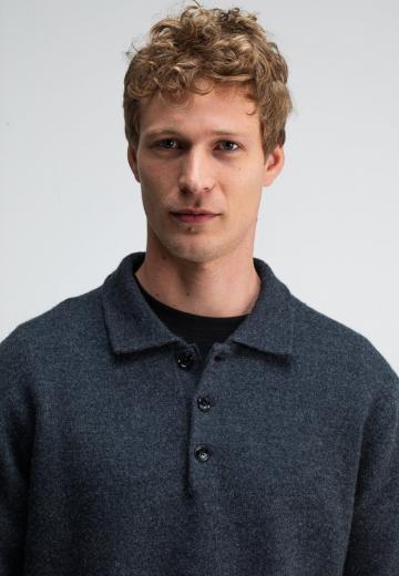 Поло с длинным рукавом