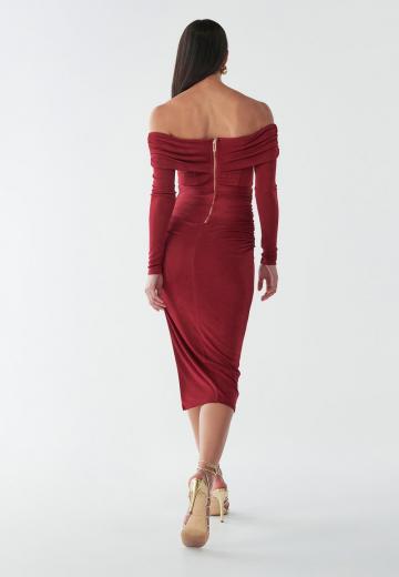 Платье футляр