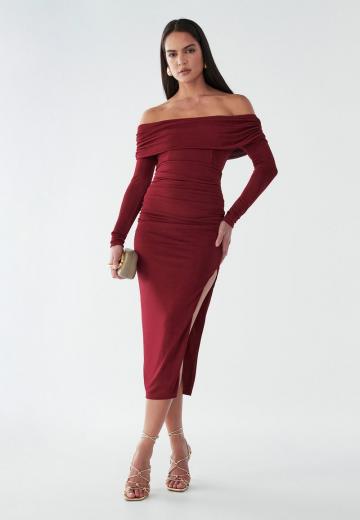 Платье футляр