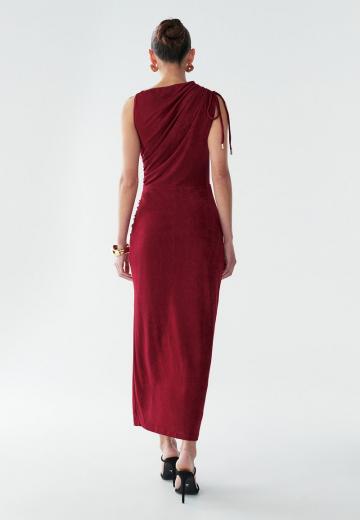 Платье футляр