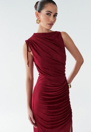 Платье футляр