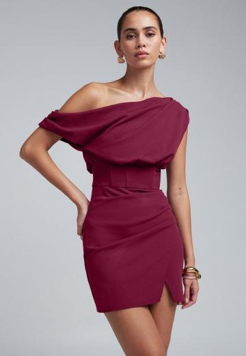 Платье футляр