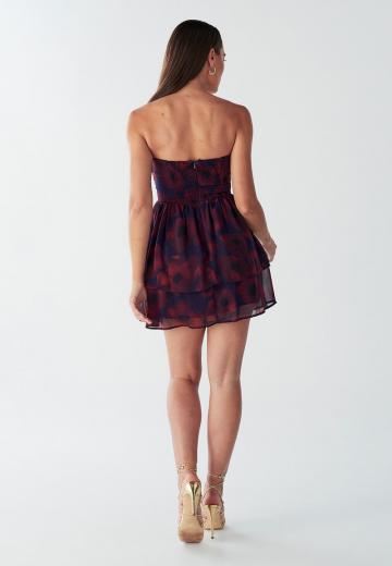 Платье без бретелек