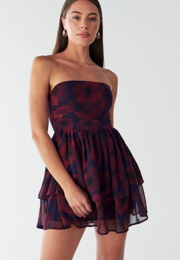 Платье без бретелек