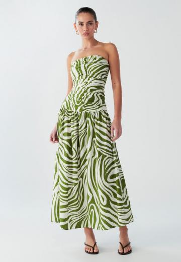 Платье без бретелек