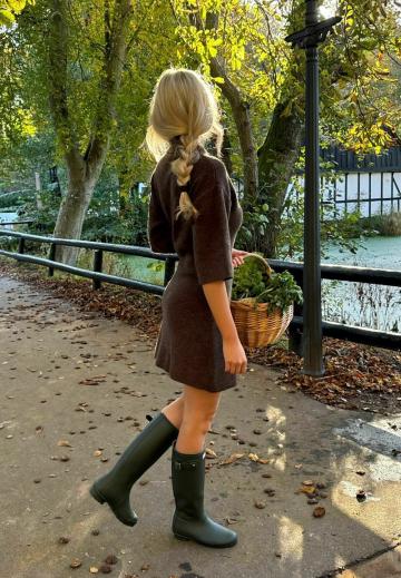 Вязаное платье