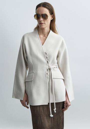 Шерстяное пальто