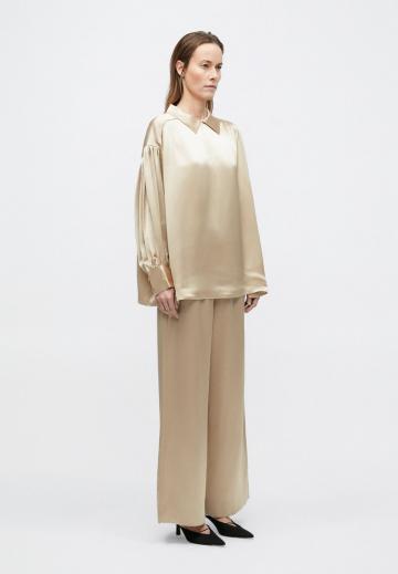 Атласная блузка