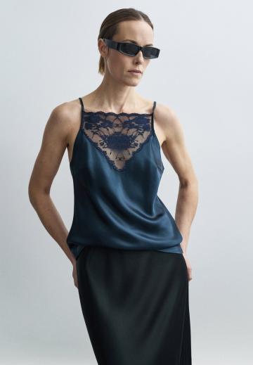 Топ на бретельках