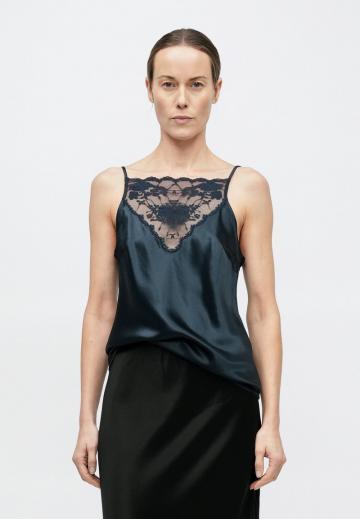 Топ на бретельках