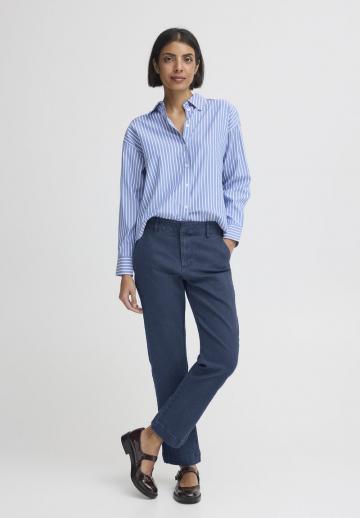 Прямые джинсы