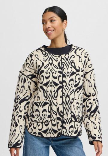 Жаккардовая кофта