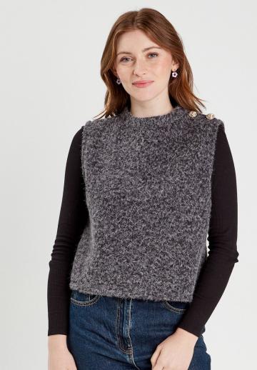 Пуловер без рукавов