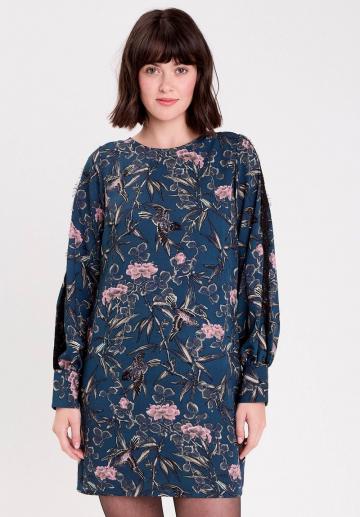 Короткое платье