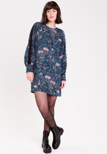 Короткое платье