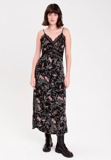 Летнее платье