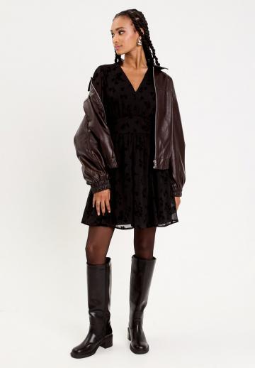 Короткое платье