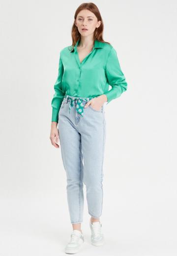 Атласная блузка