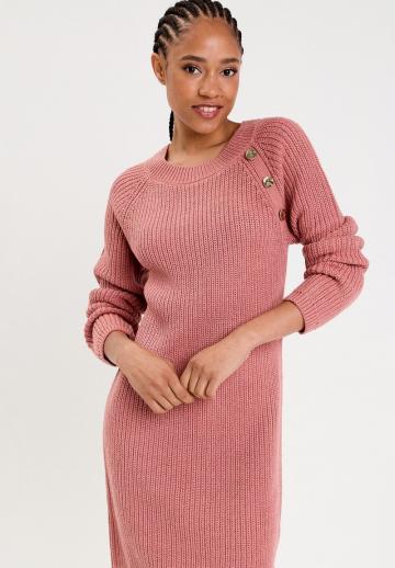 Вязаное платье