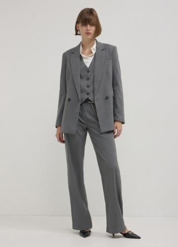 Длинный блейзер