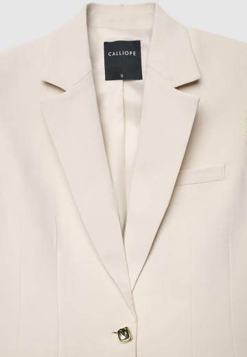 Короткое пальто