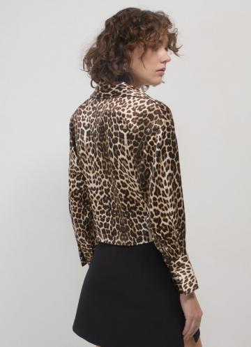 Атласная блузка