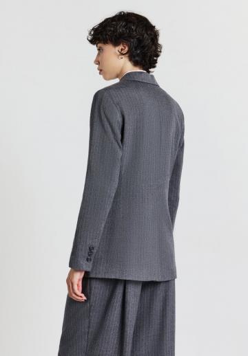 Короткое пальто