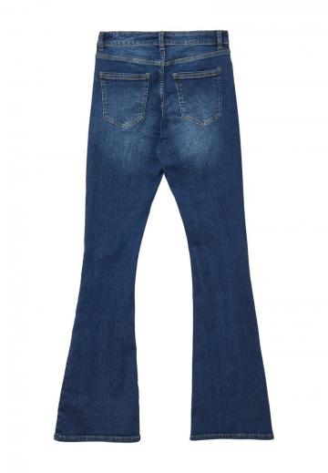 Клешеные джинсы