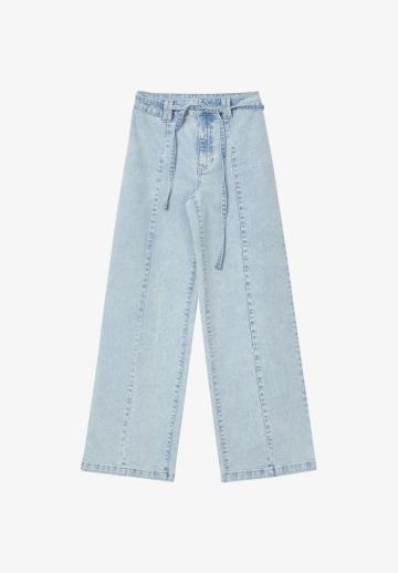 Клешеные джинсы