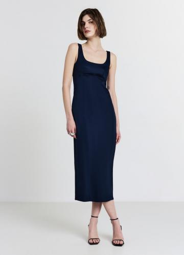 Платье футляр