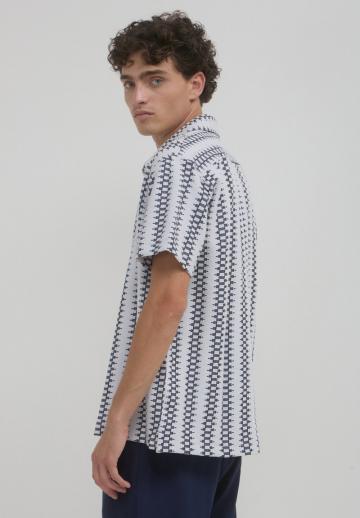 Рубашка с коротким рукавом