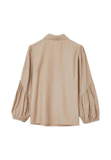 Атласная блузка
