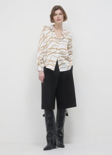 Атласная блузка
