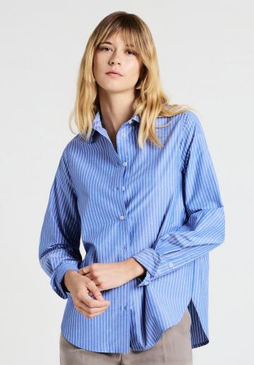 Атласная блузка