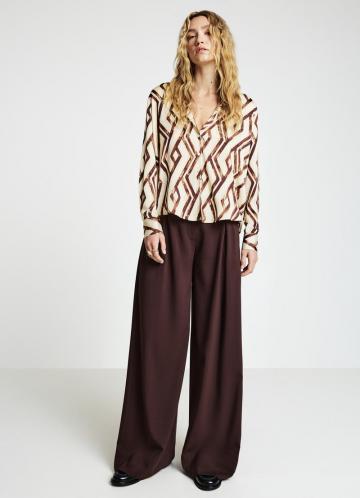 Атласная блузка