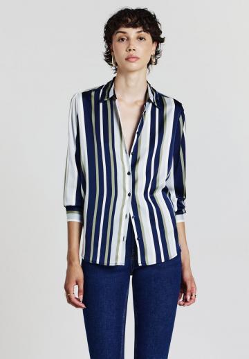 Атласная блузка