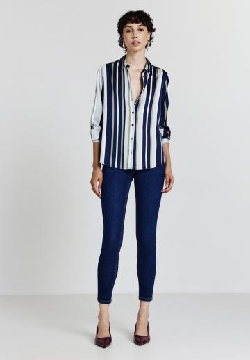 Атласная блузка