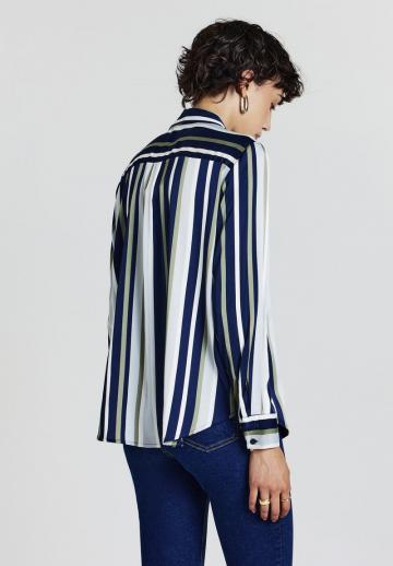 Атласная блузка