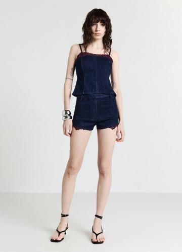 Джинсовые шорты