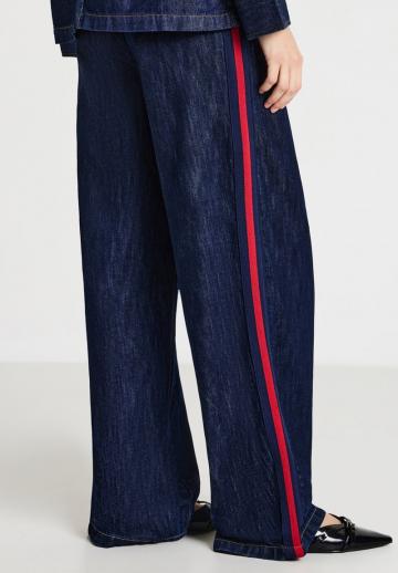 Свободные джинсы