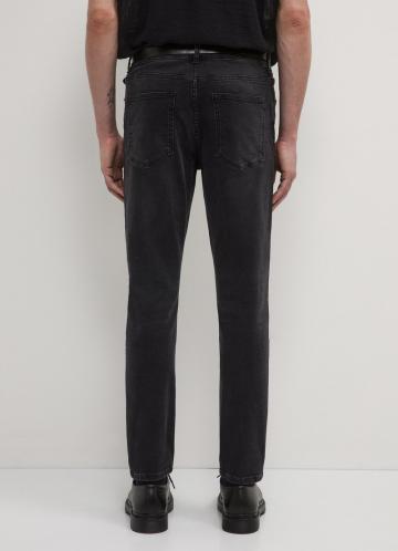 Узкие джинсы