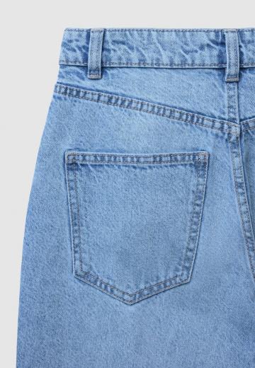 Прямые джинсы