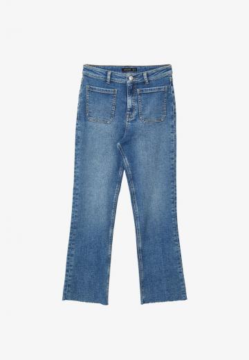 Короткие джинсы