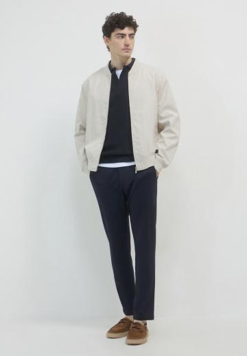 Куртка бомбер