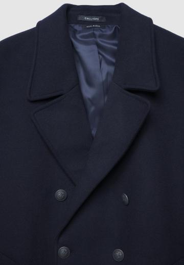 Короткое пальто