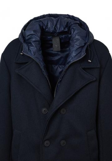 Зимняя куртка