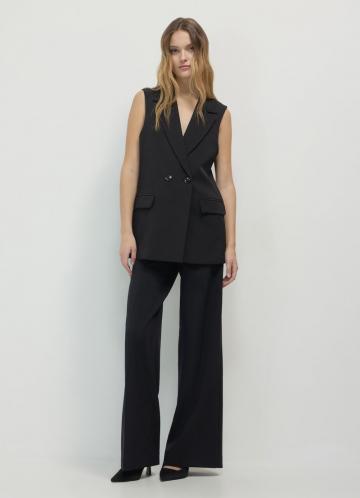 Длинный жилет